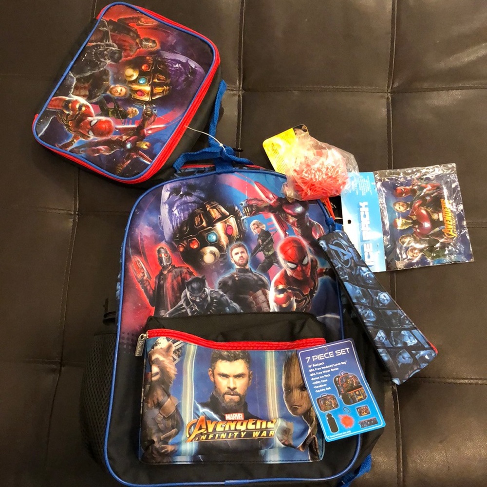 Avengers Infinity War 7 piece Backpack/lunchbox